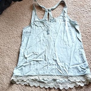 Crochet trim tank